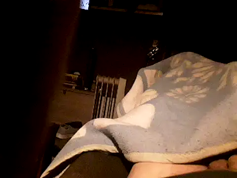 ciruelo1 online show from February 13, 2025, 8:24 pm