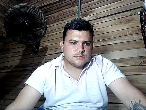 Arcangel 05 online show from March 23, 2026, 2:15 am