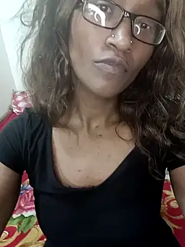 LunaRai online show from March 22, 2025, 4:58 pm