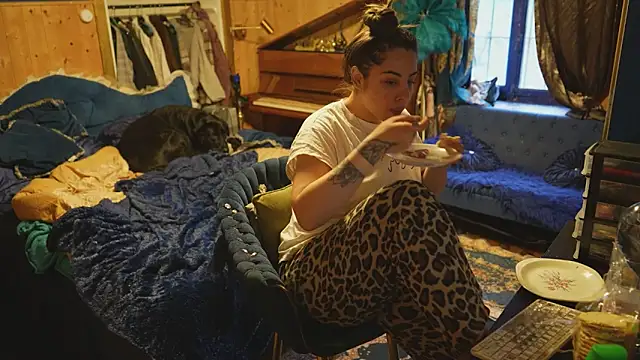 VanessaDoyle online show from March 15, 2026, 4:46 pm