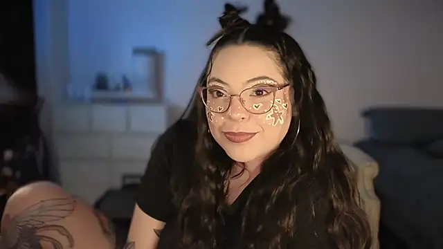 drizzypeach602 online show from December 26, 2024, 3:06 am