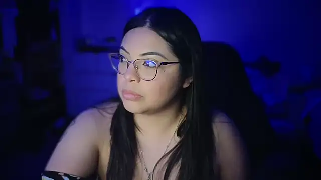 drizzypeach602 online show from February 6, 2025, 6:51 am