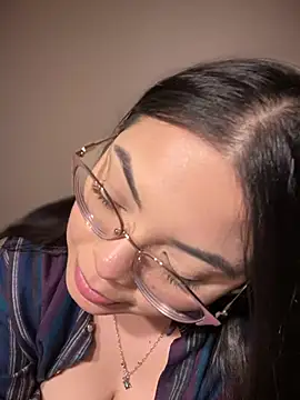 drizzypeach602 online show from February 9, 2025, 6:54 am