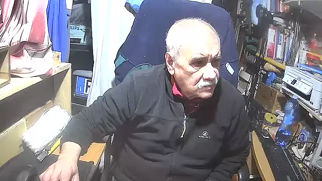 nonnomaturobisex online show from February 3, 2025, 7:29 am