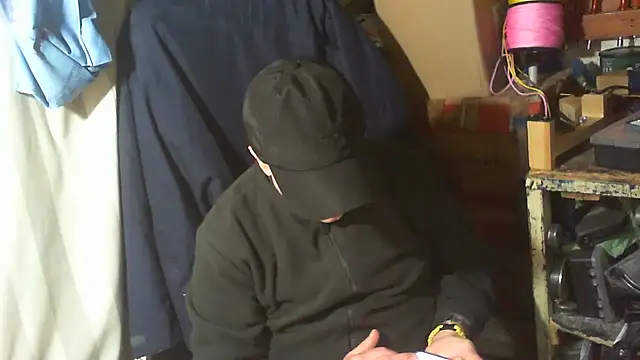 Snapshot of nonnomaturobisex chatting on February 8, 2026, 9:34 am nonnomaturobisex online show from February 8, 2026, 9:34 am