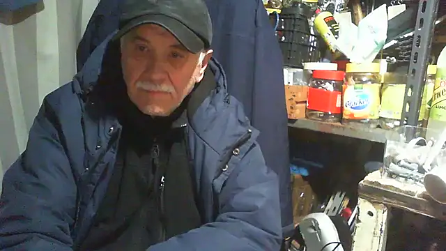 Snapshot of nonnomaturobisex chatting on February 23, 2026, 7:50 am nonnomaturobisex online show from February 23, 2026, 7:50 am