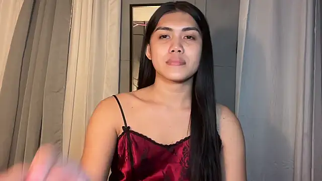 Delicate Savannah online show from November 25, 2025, 2:06 pm