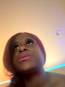 Snapshot of Tikalalin chatting on October 25, 2025, 4:46 pm Tikalalin online show from October 25, 2025, 4:46 pm