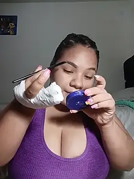 Snapshot of Van3orgasm4me chatting on March 11, 2026, 3:29 pm Van3orgasm4me online show from March 11, 2026, 3:29 pm