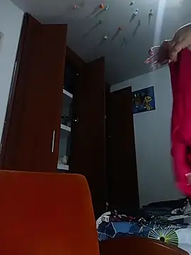 Snapshot of Van3orgasm4me chatting on March 17, 2026, 5:05 pm Van3orgasm4me online show from March 17, 2026, 5:05 pm