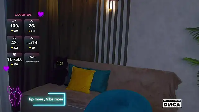 Holl1Would online show from March 16, 2025, 8:11 pm