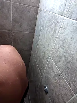 Roberts8inchcock online show from March 2, 2026, 8:10 am