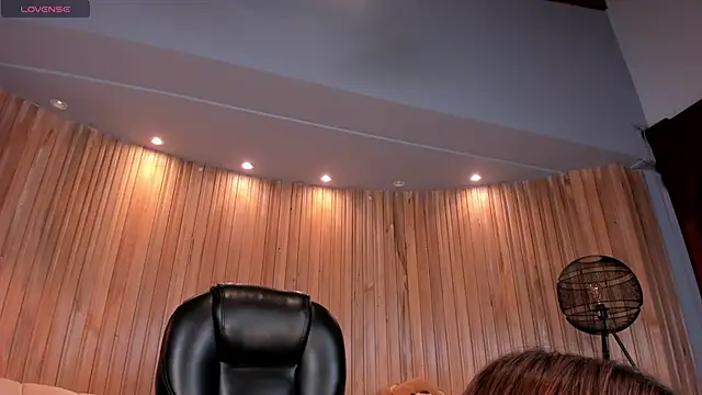 LexieWayne online show from February 1, 2025, 3:28 pm