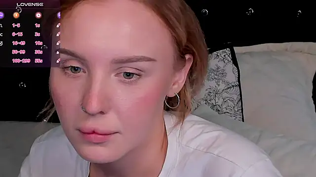 LianaFord online show from March 3, 2025, 10:42 pm