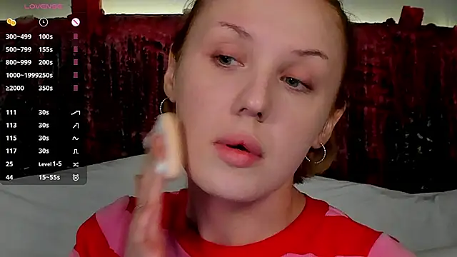 LianaFord online show from November 2, 2025, 8:44 pm