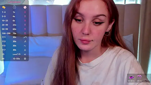 LianaFord online show from November 5, 2025, 11:16 pm