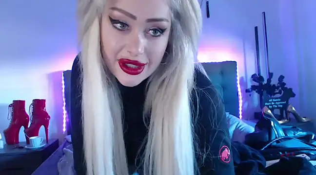 JennaLinn online show from February 24, 2025, 4:04 pm