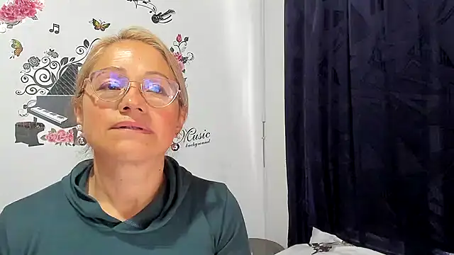 Snapshot of anthonela_mature_ chatting on December 10, 2024, 7:43 pm anthonela mature online show from December 10, 2024, 7:43 pm
