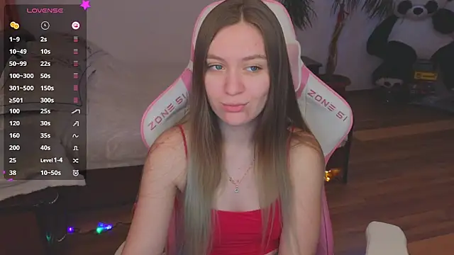 CyrilaPuff online show from December 10, 2024, 7:37 am