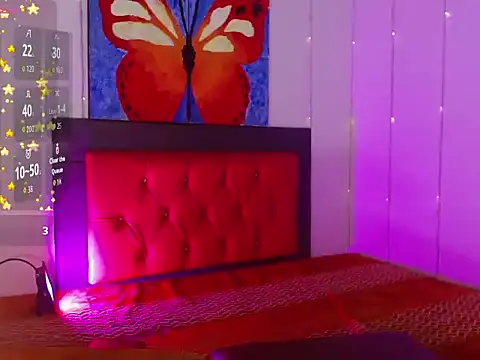 hairy21dick online show from April 17, 2026, 7:50 pm