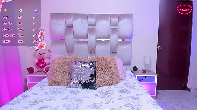 MelanyShayk online show from November 6, 2025, 4:46 am