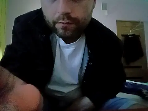 HouseOfCums online show from September 11, 2025, 12:55 am