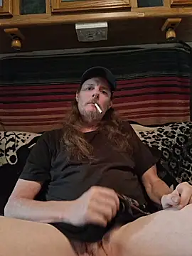 truckerlove69 online show from June 12, 2026, 4:39 pm