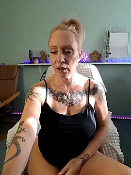 Jan ina online show from January 7, 2025, 11:16 am