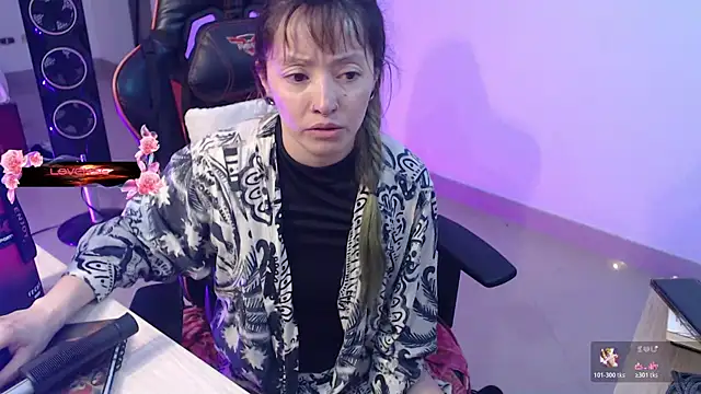 pink-2022 online show from June 8, 2026, 7:36 pm