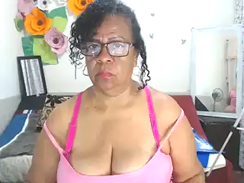 Yayis-hot-sexyw online show from January 29, 2025, 4:30 pm