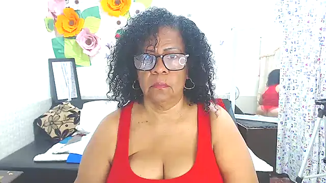 Yayis-hot-sexyw online show from February 16, 2025, 8:33 pm