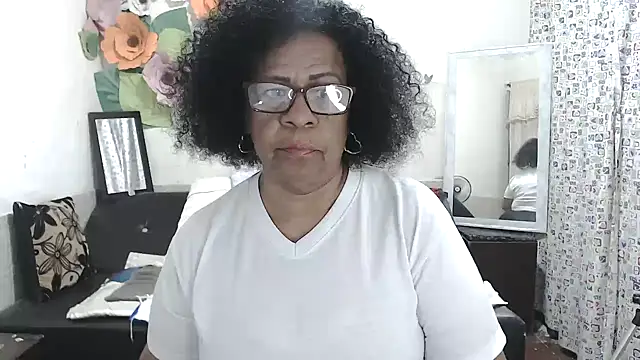 Yayis-hot-sexyw online show from March 1, 2025, 5:31 am