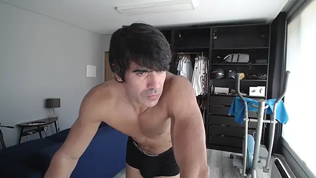 samricci21 online show from September 30, 2025, 1:16 pm