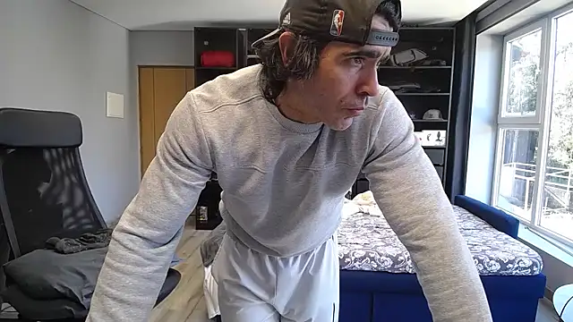 Snapshot of samricci21 chatting on March 1, 2026, 9:55 am samricci21 online show from March 1, 2026, 9:55 am