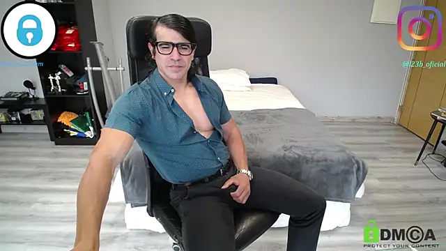 Snapshot of samricci21 chatting on April 14, 2026, 10:54 am samricci21 online show from April 14, 2026, 10:54 am