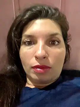 Snapshot of Azahara_Amin_ chatting on April 26, 2026, 6:16 pm Azahara Amin online show from April 26, 2026, 6:16 pm