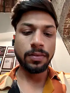  IRRESISTIBLE  online show from December 22, 2025, 9:50 am