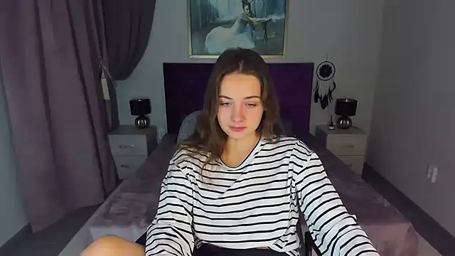 KristinaLoison online show from December 17, 2024, 10:22 pm