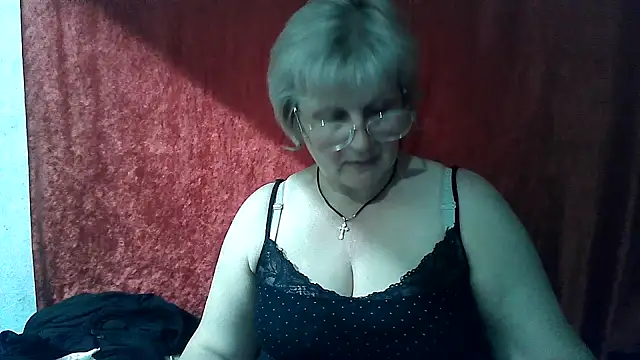 Gina Marlyn online show from April 8, 2026, 7:14 pm