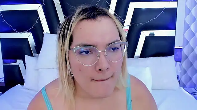 katya kozlov online show from March 6, 2025, 6:41 am