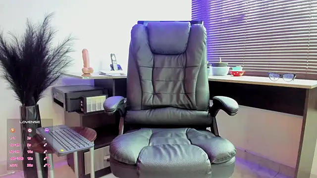 xkull666 online show from April 10, 2026, 9:08 pm