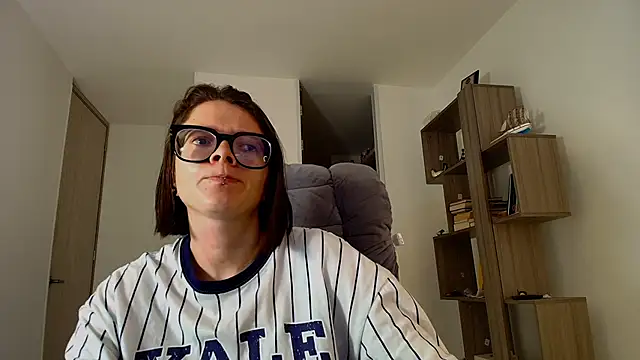 Arya starrk online show from November 10, 2025, 2:16 pm