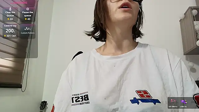 Arya starrk online show from April 7, 2026, 2:50 pm