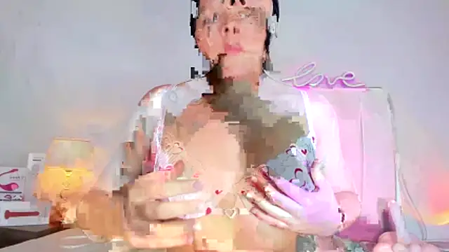 Valentinamolina  online show from March 20, 2026, 10:03 pm