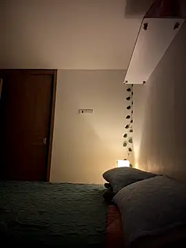 ShelbyHagen online show from March 30, 2026, 11:50 pm