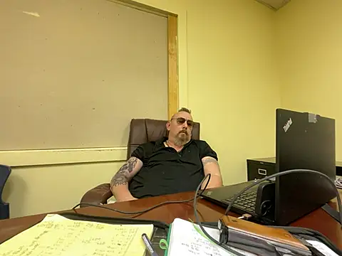 Littledick007007 online show from January 16, 2026, 6:45 pm