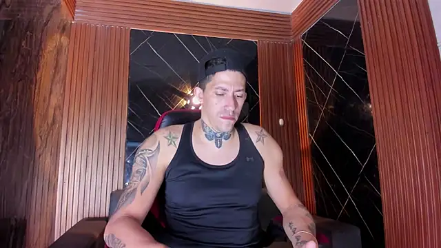 yeckodream online show from November 11, 2025, 4:23 am