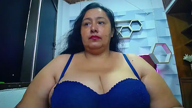 TistMature online show from March 18, 2025, 1:20 pm