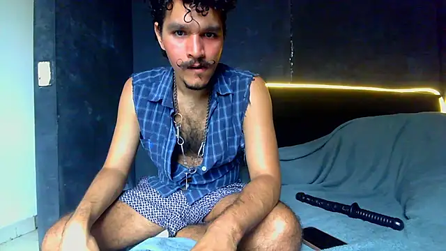 Snapshot of die_mond chatting on February 19, 2026, 8:05 pm die mond online show from February 19, 2026, 8:05 pm