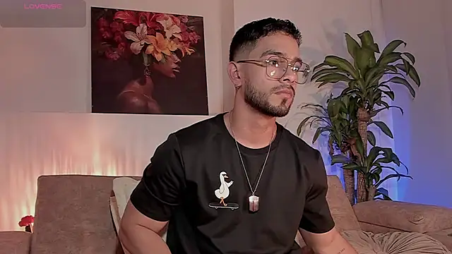 Josseph1  online show from January 15, 2026, 12:48 am